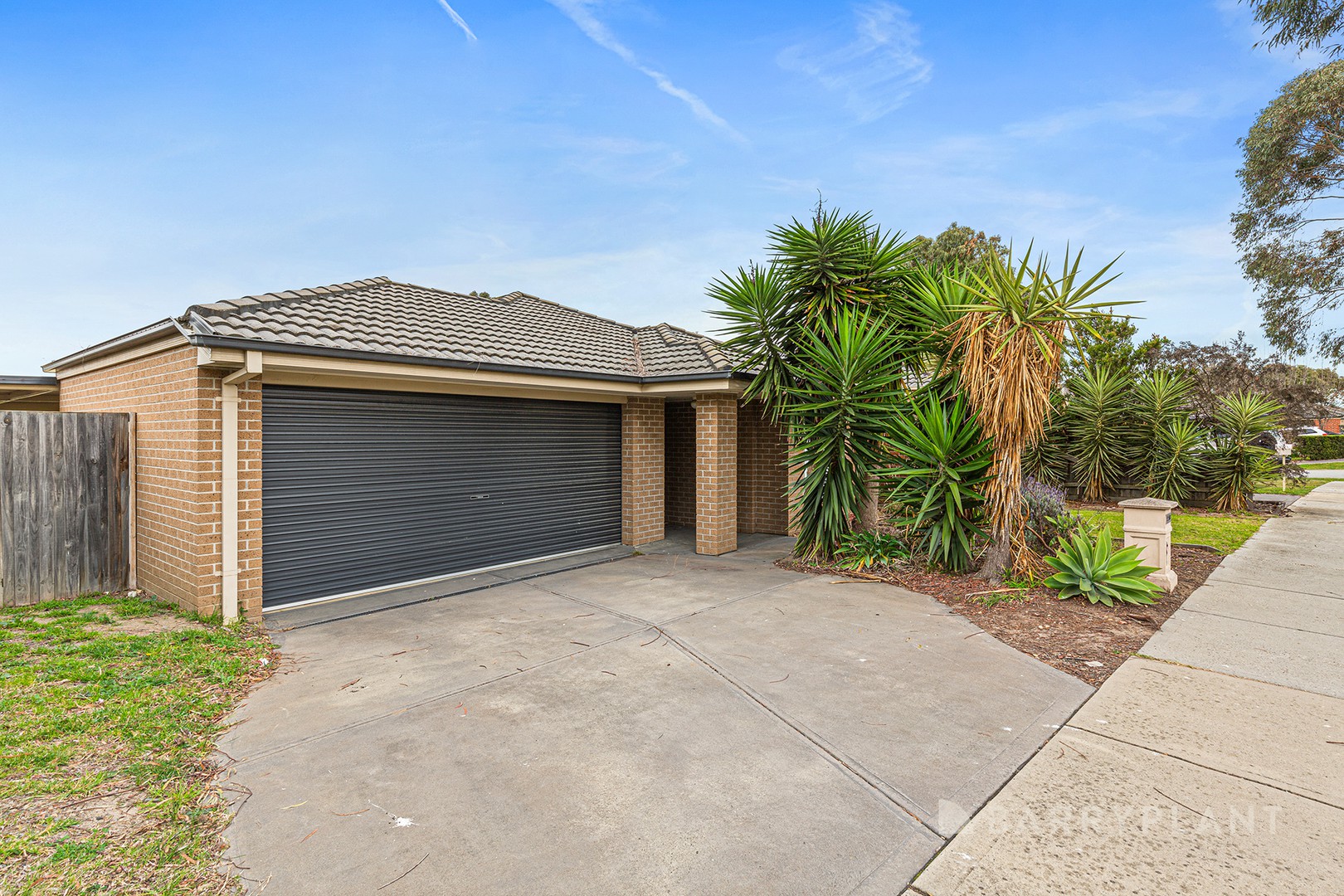 54 Yammerbook Way, Cranbourne East, VIC 3977, Cranbourne East - Thumbnail 2