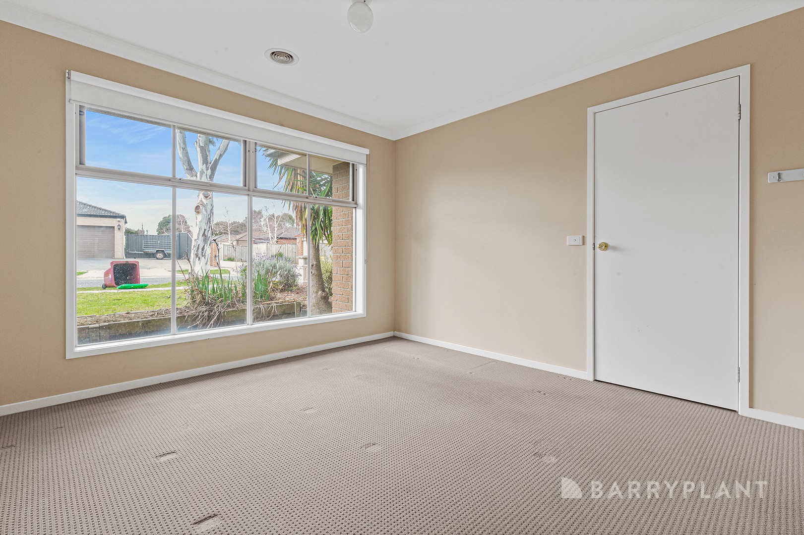 54 Yammerbook Way, Cranbourne East, VIC 3977, Cranbourne East - Thumbnail 5