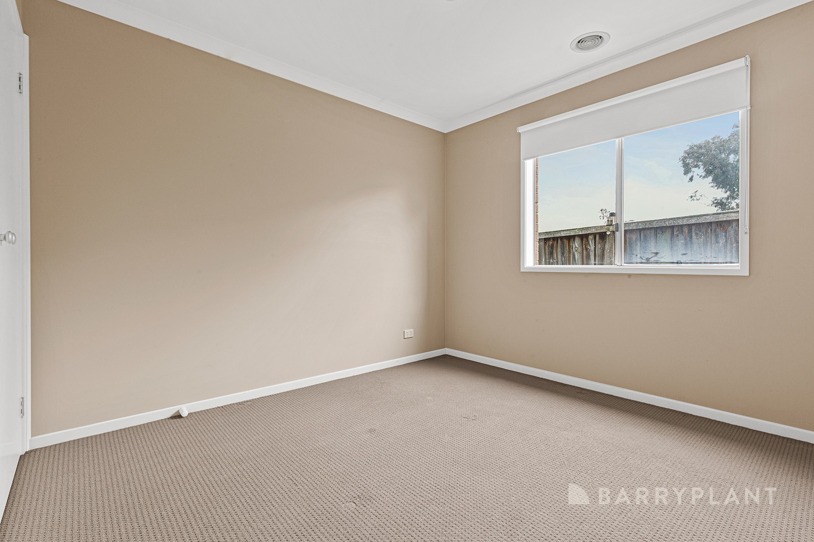 54 Yammerbook Way, Cranbourne East, VIC 3977, Cranbourne East - Thumbnail 6