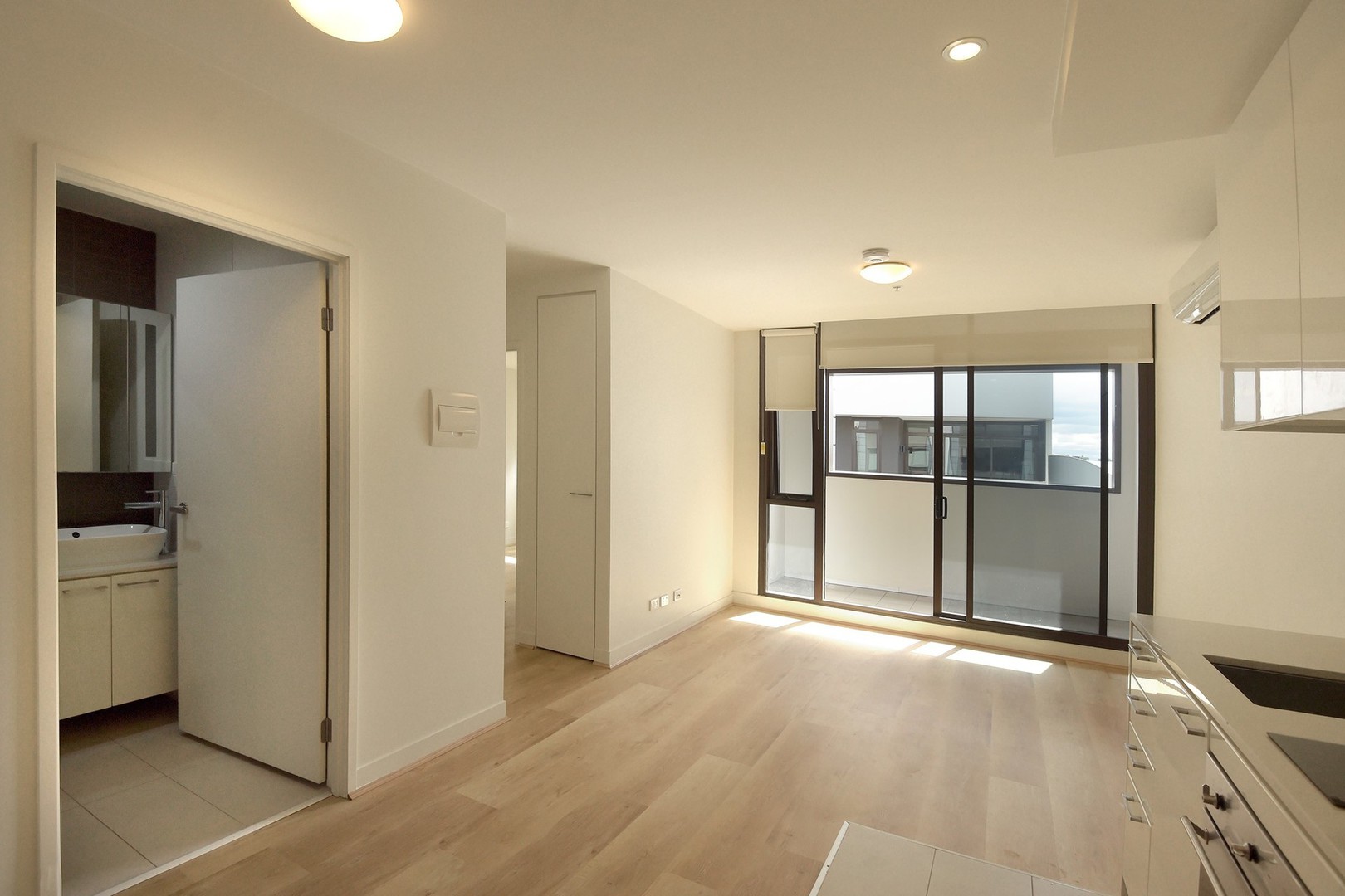 5405/185 Weston Street, Brunswick East, VIC 3057 - Thumbnail 1 - 03/04/2024