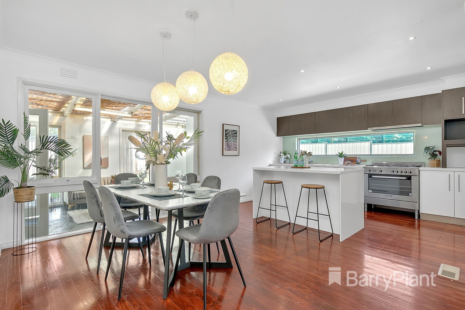 55 Cuthbert Drive, Mill Park, VIC 3082, Mill Park - Thumbnail 3