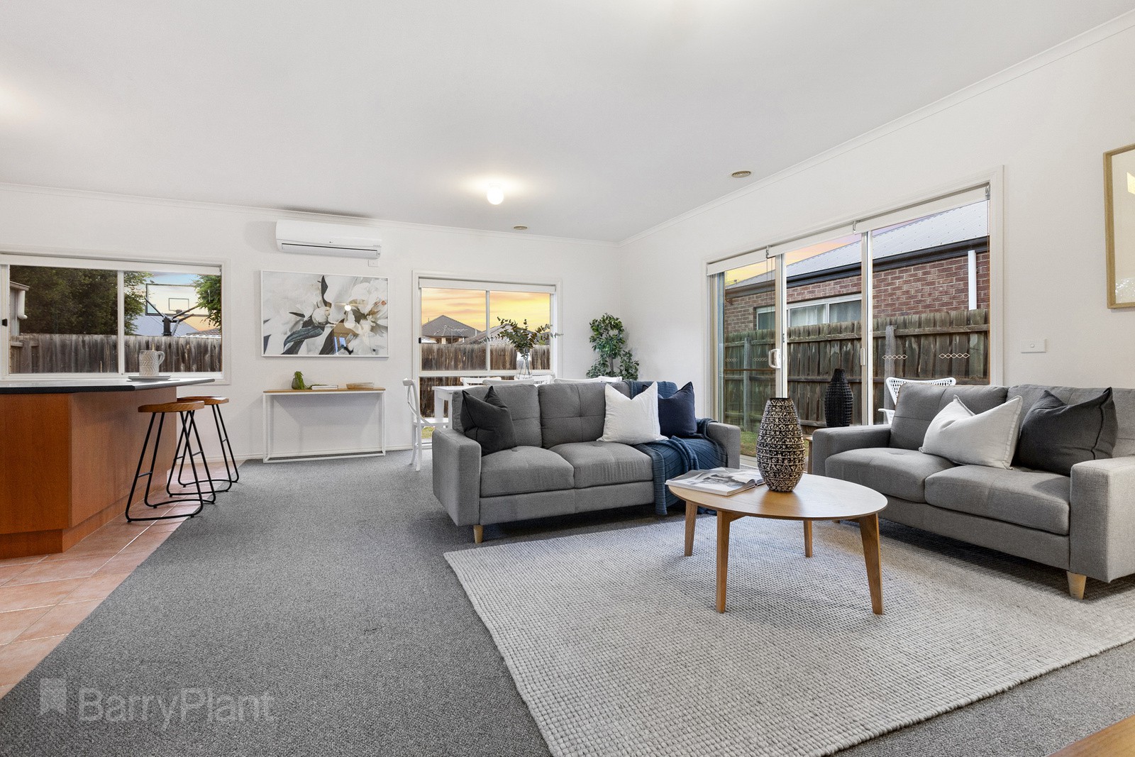 55 Dolphin Crescent, Point Cook, VIC 3030, Point Cook - Thumbnail 4