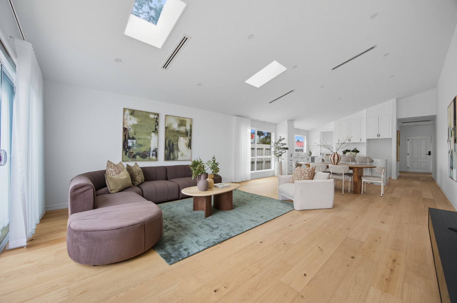 55 Dunstan Avenue, Brunswick, VIC 3056 - Thumbnail 2 - 07/11/2025