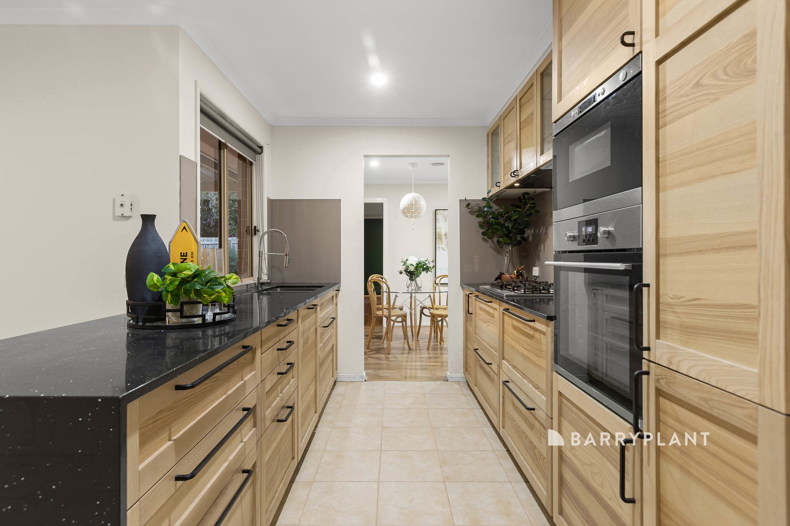 55 Earlsfield Drive, Berwick, VIC 3806, Berwick - Thumbnail 3