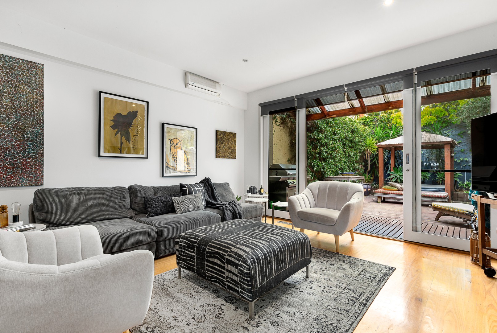 55 Esplanade West, Port Melbourne, VIC 3207, Port Melbourne - Thumbnail 3