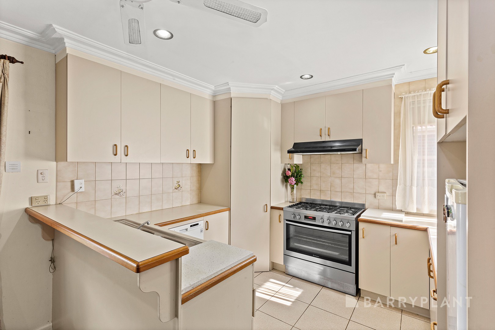 55 Evell Street, Glenroy, VIC 3046, Glenroy - Thumbnail 2