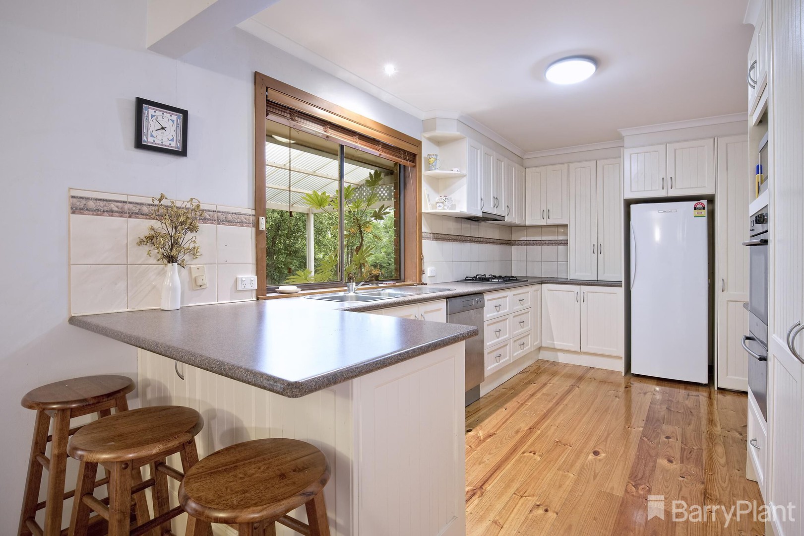 55 Gembrook Road, Gembrook, VIC 3783, Gembrook - Thumbnail 5