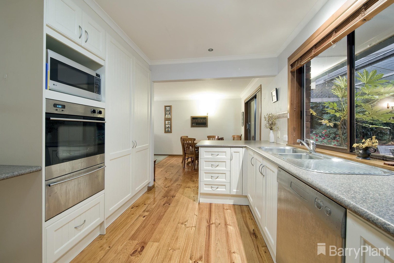 55 Gembrook Road, Gembrook, VIC 3783, Gembrook - Thumbnail 6