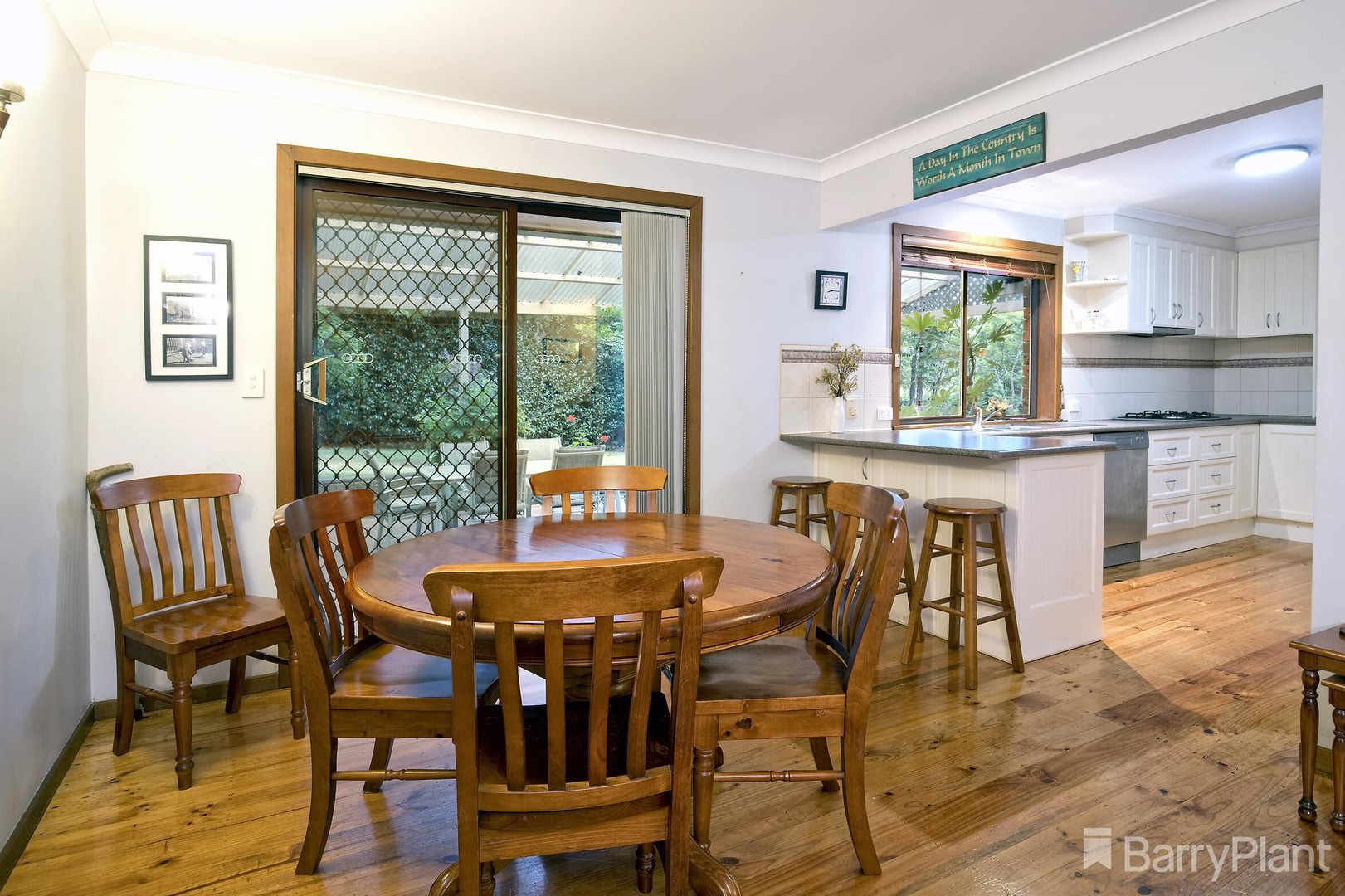 55 Gembrook Road, Gembrook, VIC 3783, Gembrook - Thumbnail 7