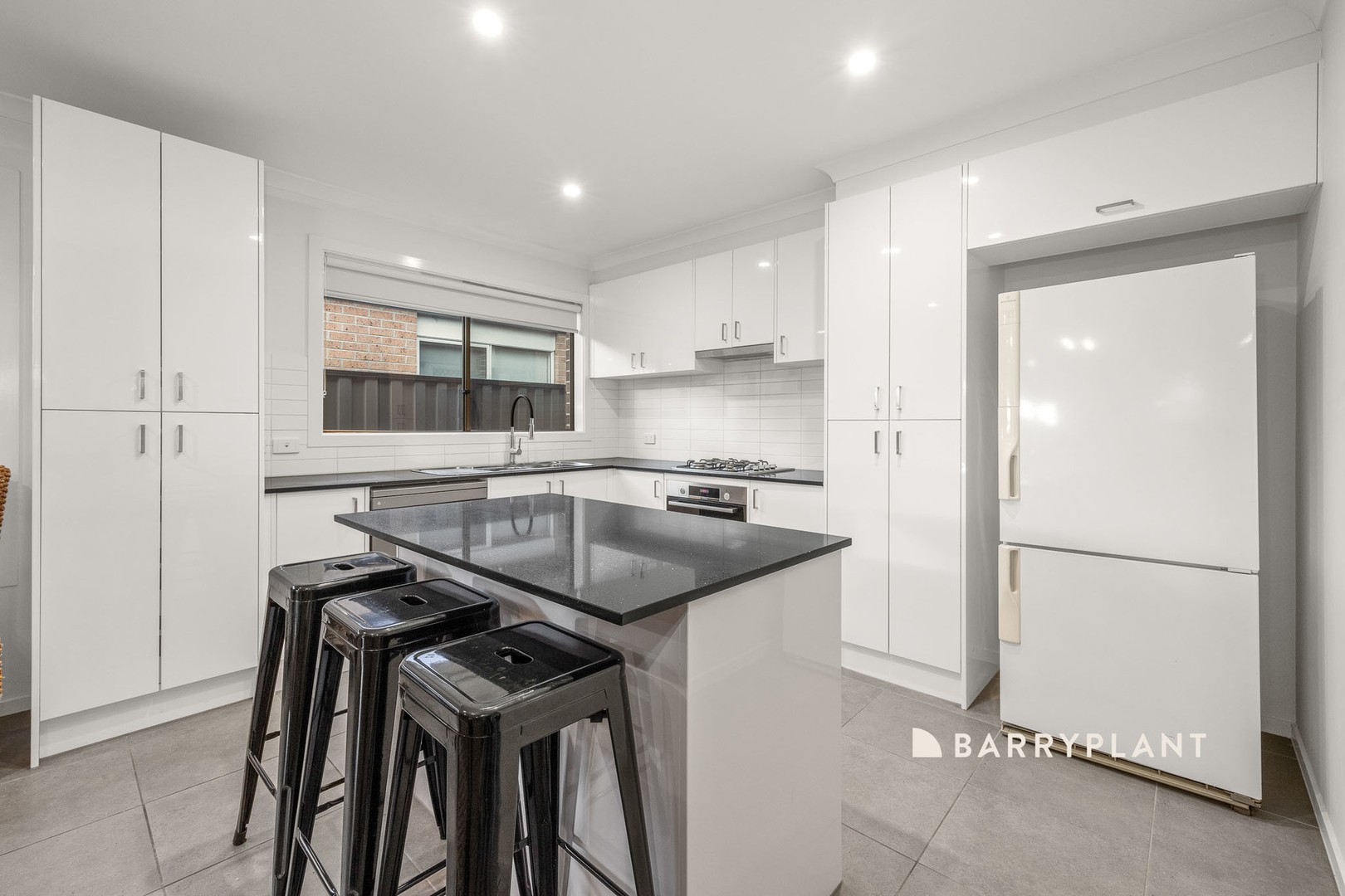 55 Gledhill Street, Narre Warren South, VIC 3805, Narre Warren South - Thumbnail 2