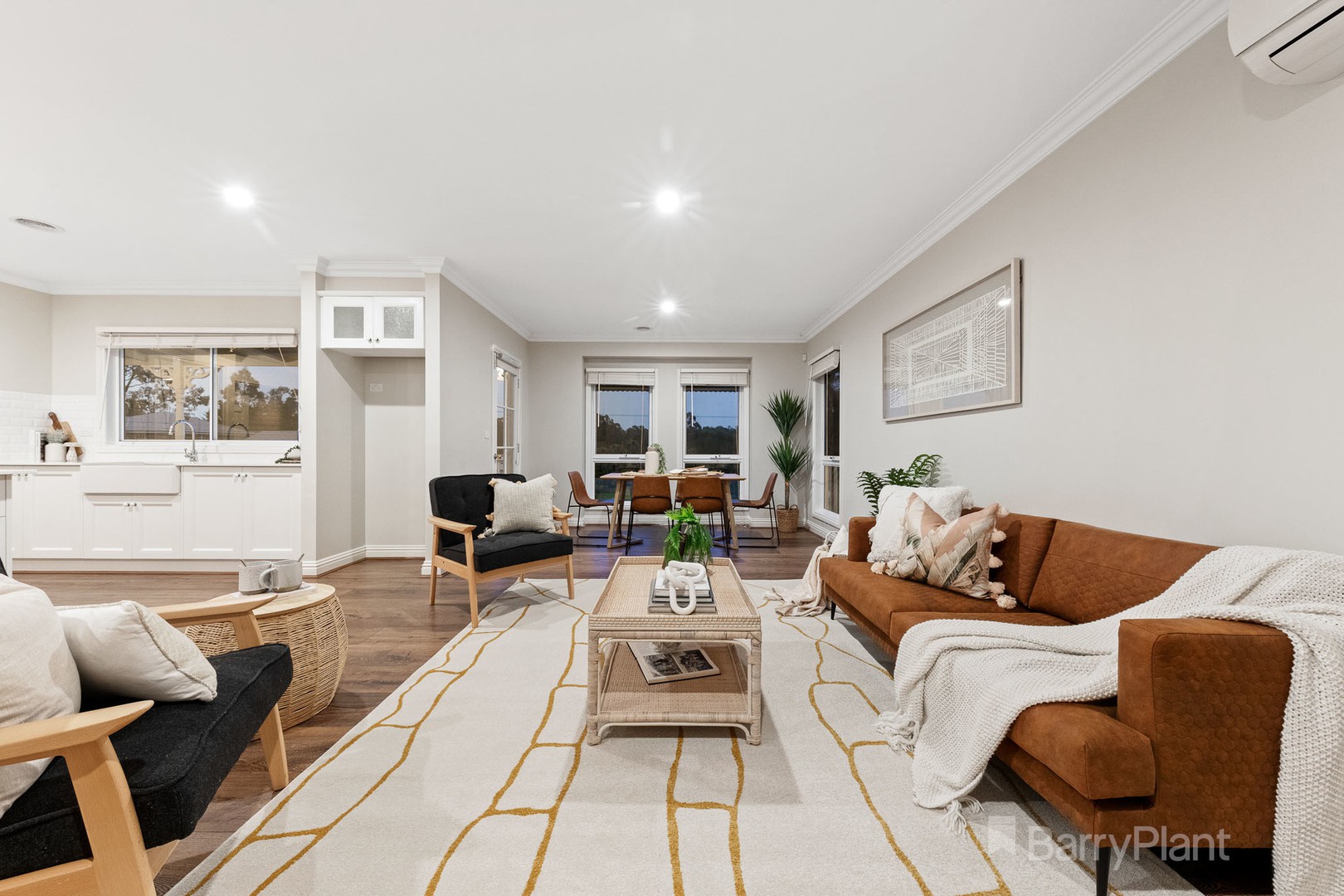 55 Jefferson Road, Garfield, VIC 3814, Doreen - Thumbnail 5