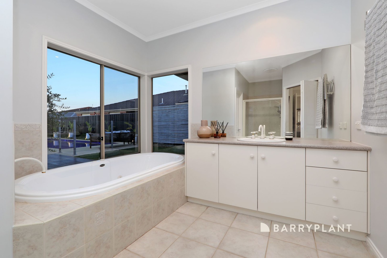55 Langhorne Crescent, Rowville, VIC 3178, Rowville - Thumbnail 8