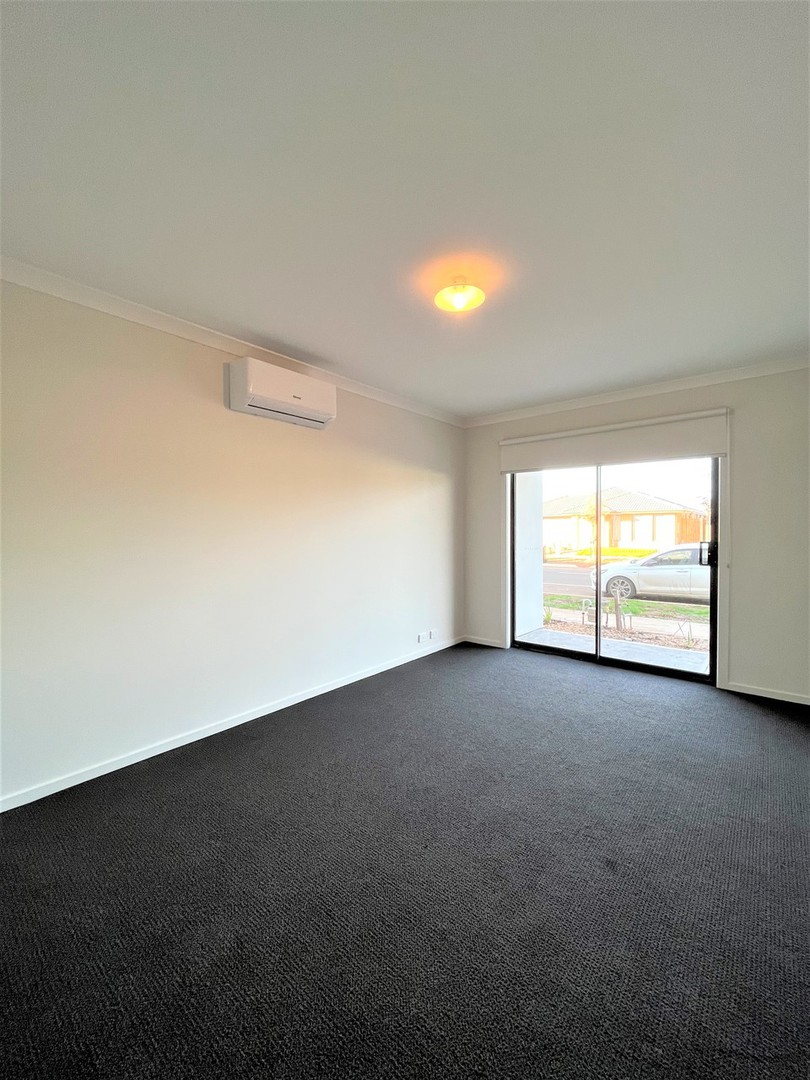 55 Lynwood Drive, Thornhill Park, VIC 3335 - Thumbnail 1 - 23/07/2026