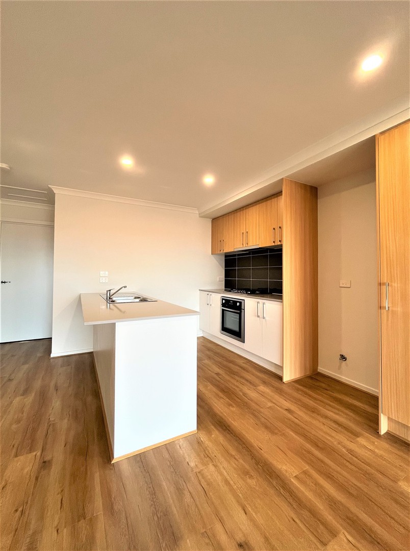 55 Lynwood Drive, Thornhill Park, VIC 3335, Thornhill Park - Thumbnail 8