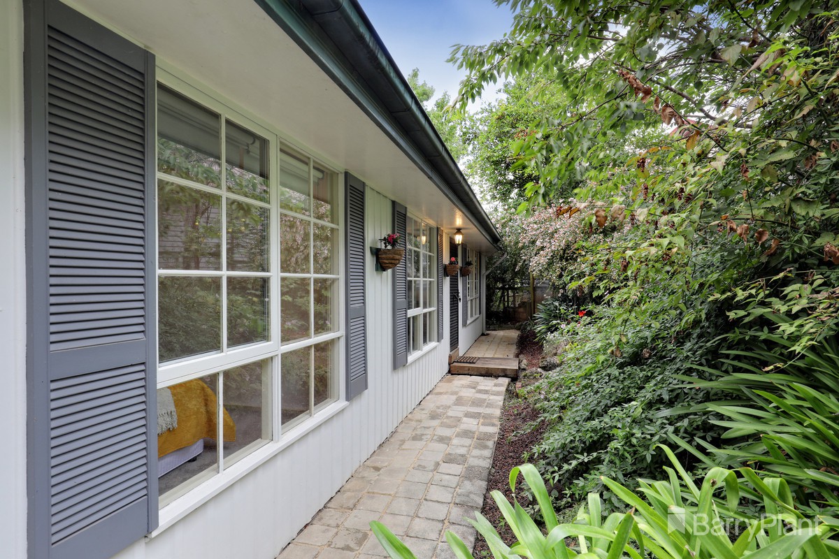 55 Main Street, Gembrook, VIC 3783 - Thumbnail 2 - 31/03/2022