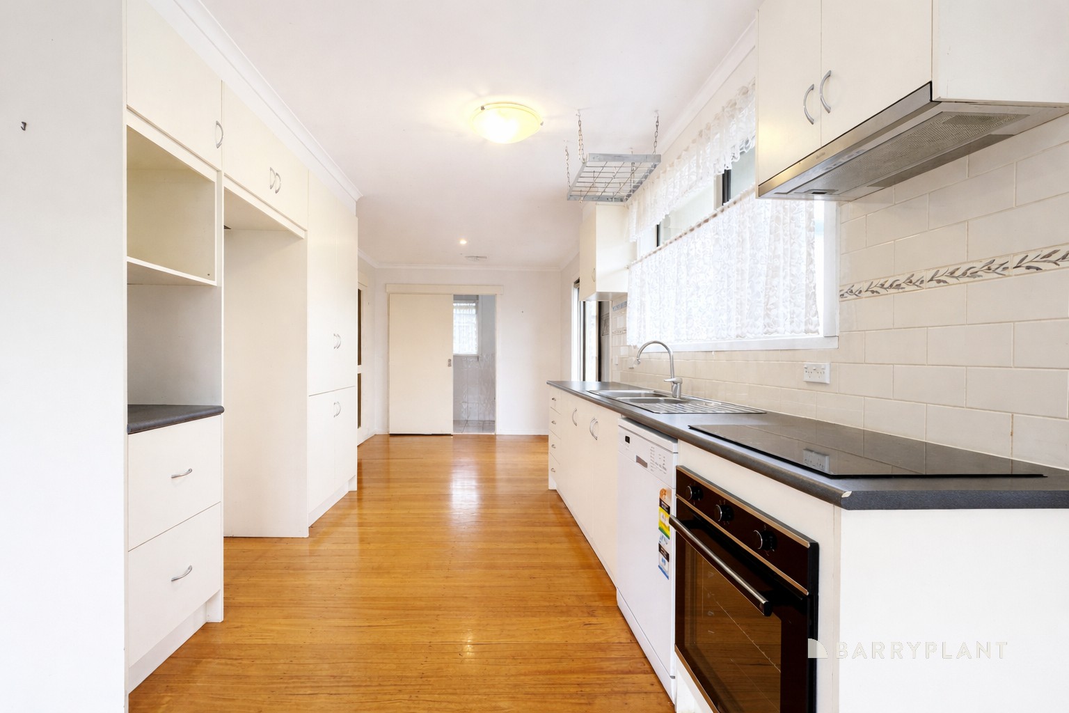 55 Mansfield Street, Berwick, VIC 3806 - Thumbnail 2 - 30/01/2026