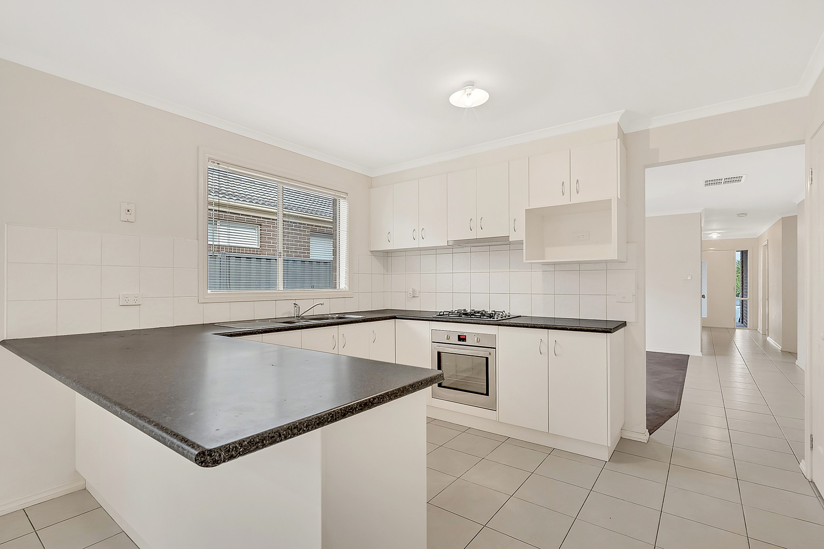 55 Mareeba Way, Craigieburn, VIC 3064, Craigieburn - Thumbnail 2