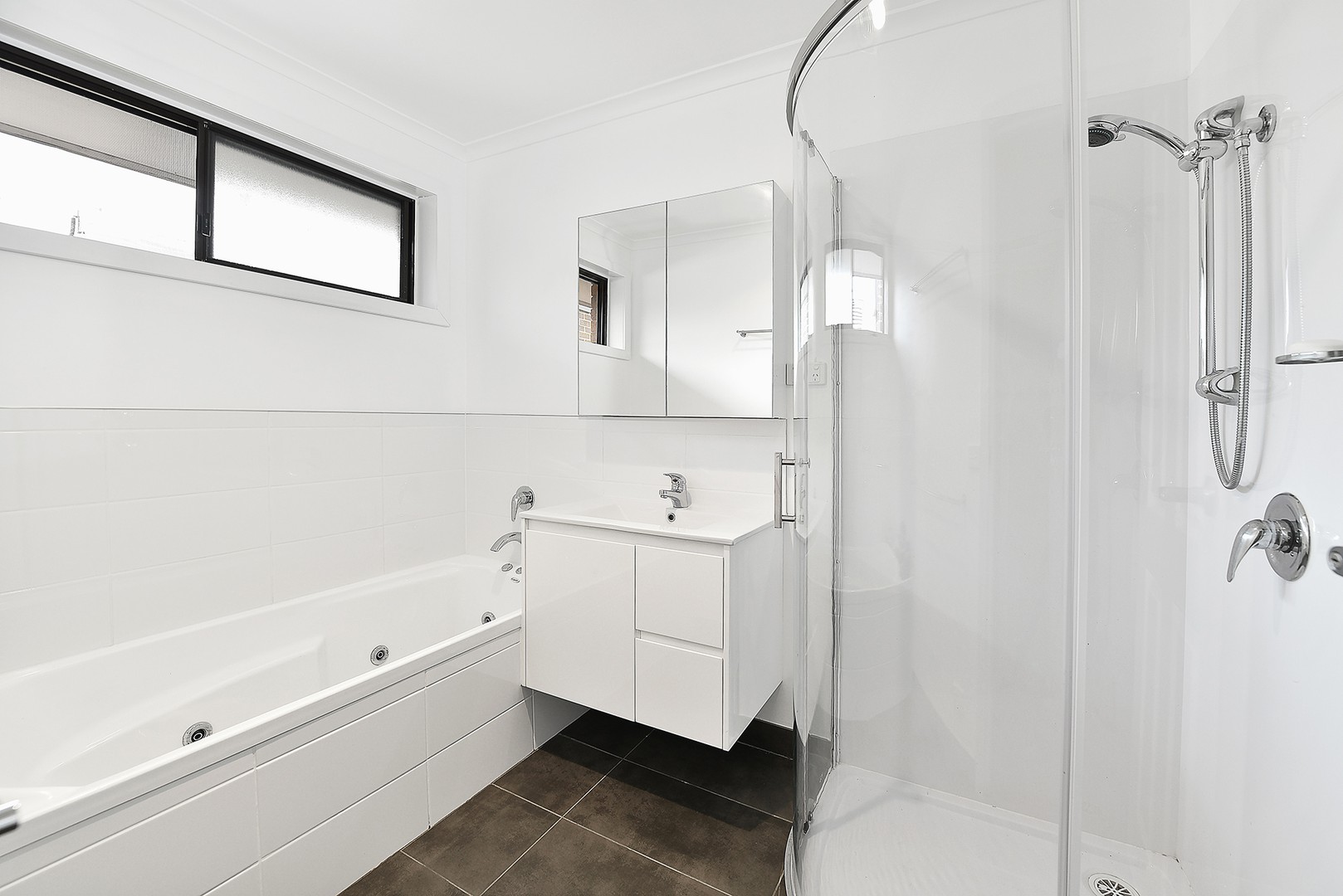 55 Matthews Avenue, Airport West, VIC 3042, Airport West - Thumbnail 3