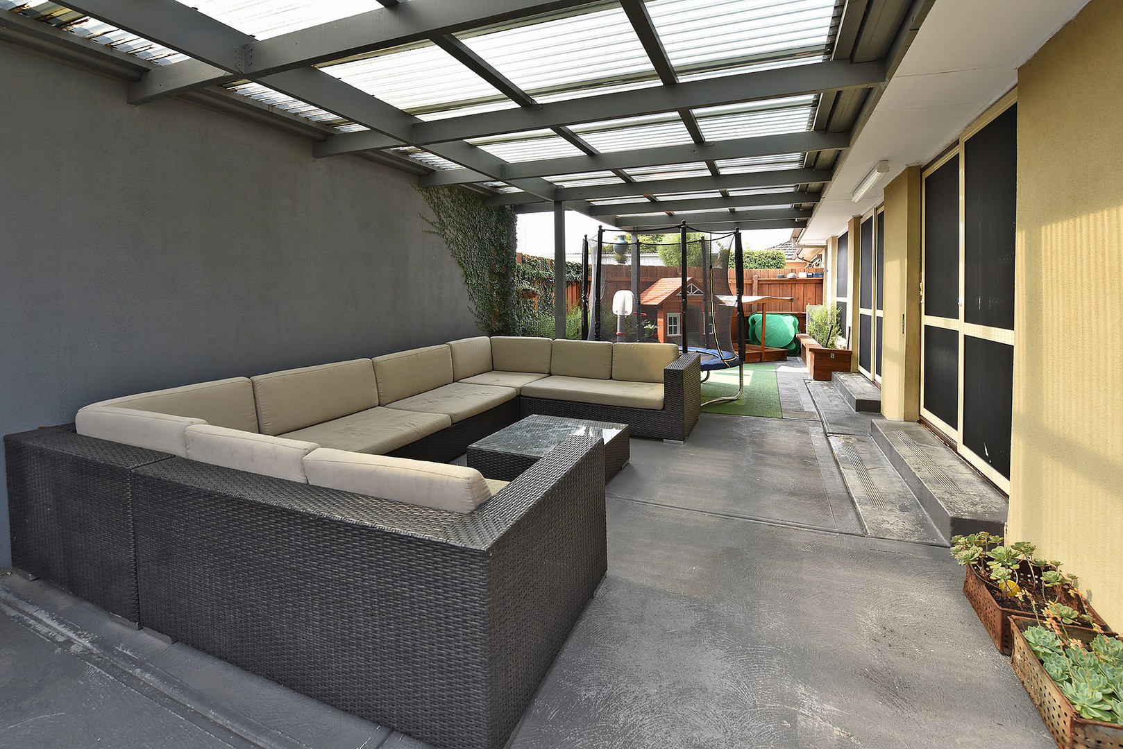 55 Matthews Avenue, Airport West, VIC 3042, Airport West - Thumbnail 5