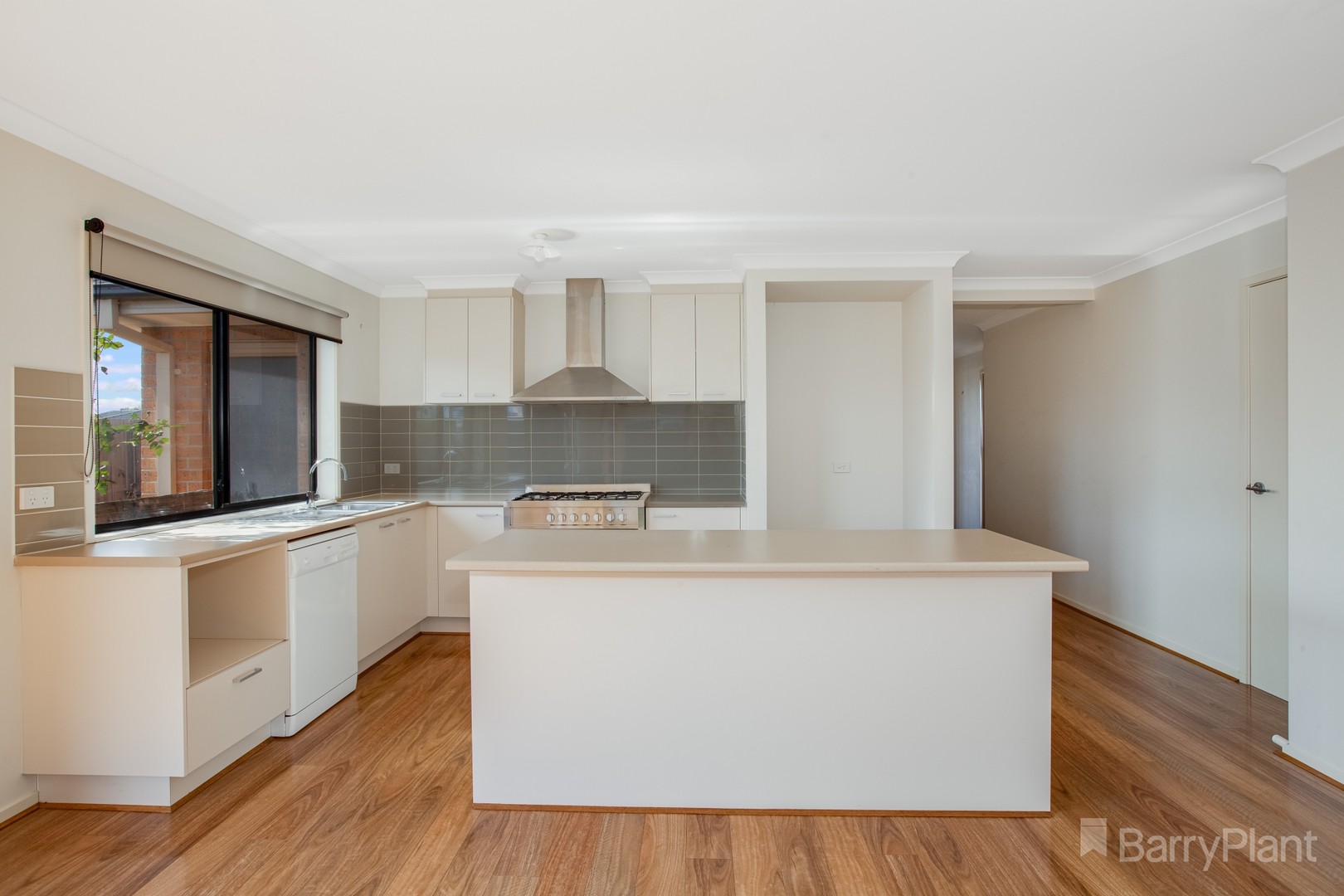 55 Mikada Boulevard, Kilmore, VIC 3764, Kilmore - Thumbnail 2