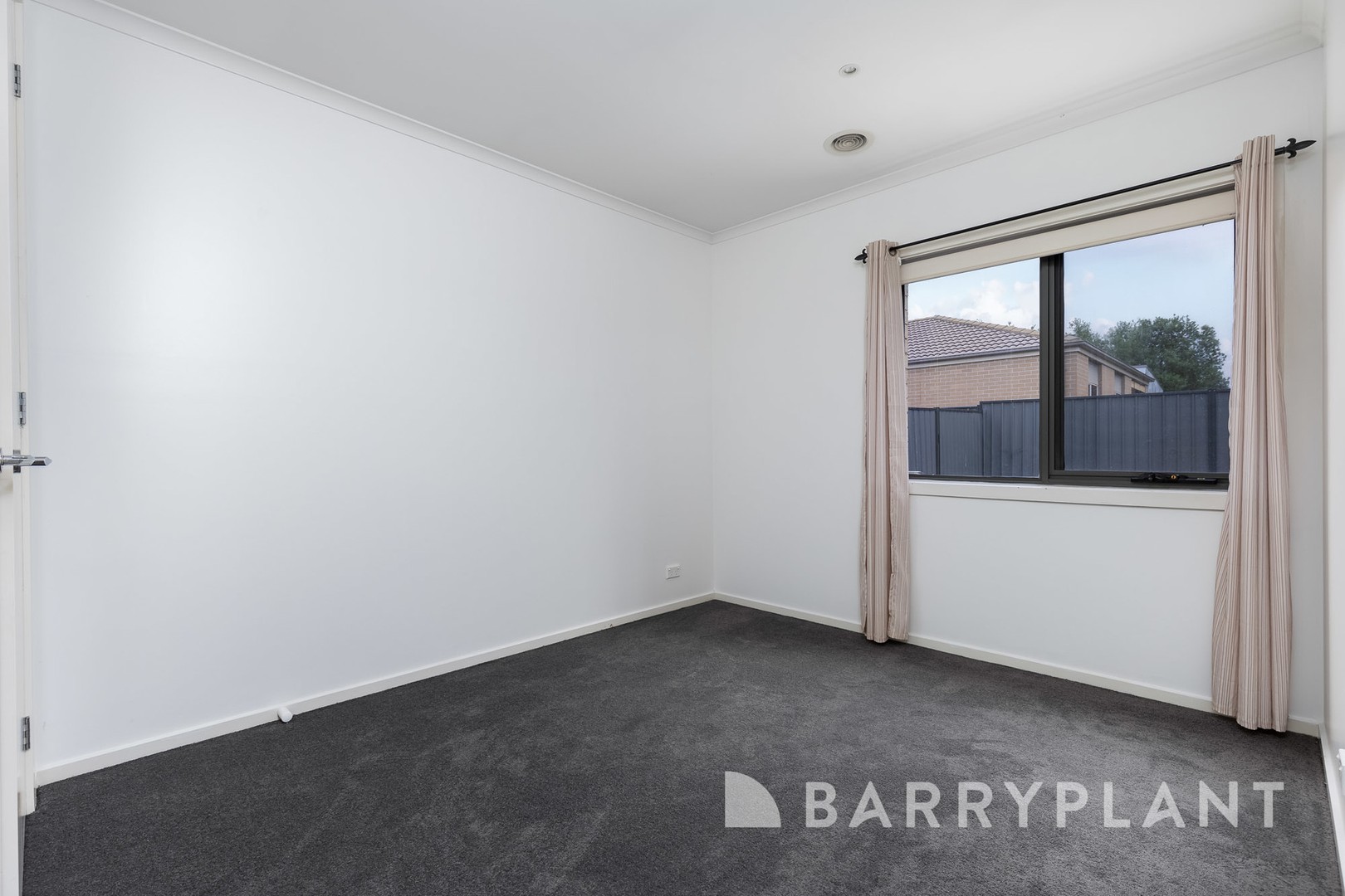 55 Ponsford Drive, Point Cook, VIC 3030, Point Cook - Thumbnail 7