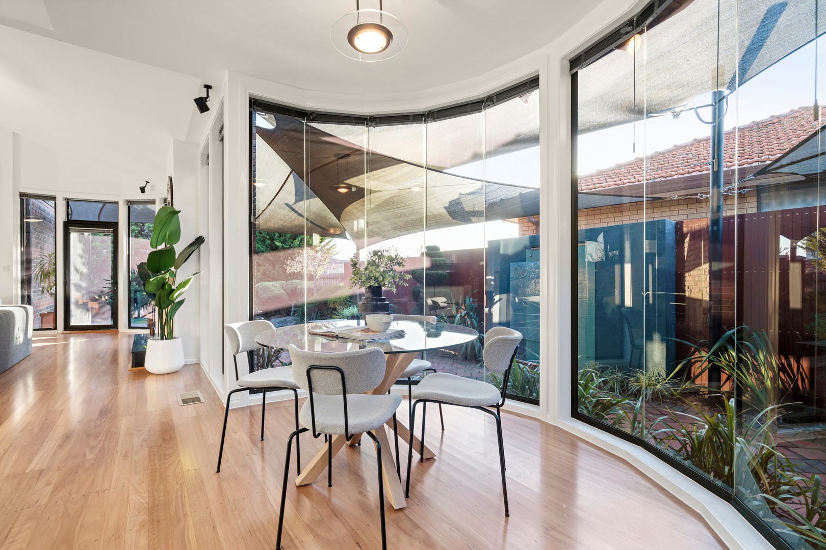 55 Riviera Road, Avondale Heights, VIC 3034, Avondale Heights - Thumbnail 6