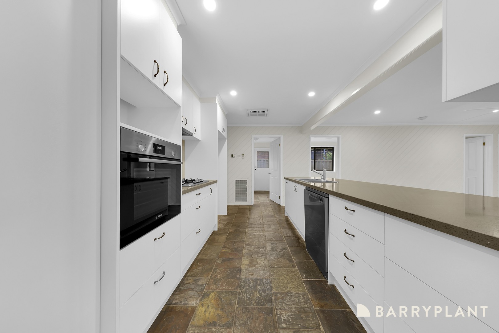 55 Roycroft Avenue, Mill Park, VIC 3082 - Thumbnail 2 - 24/09/2026