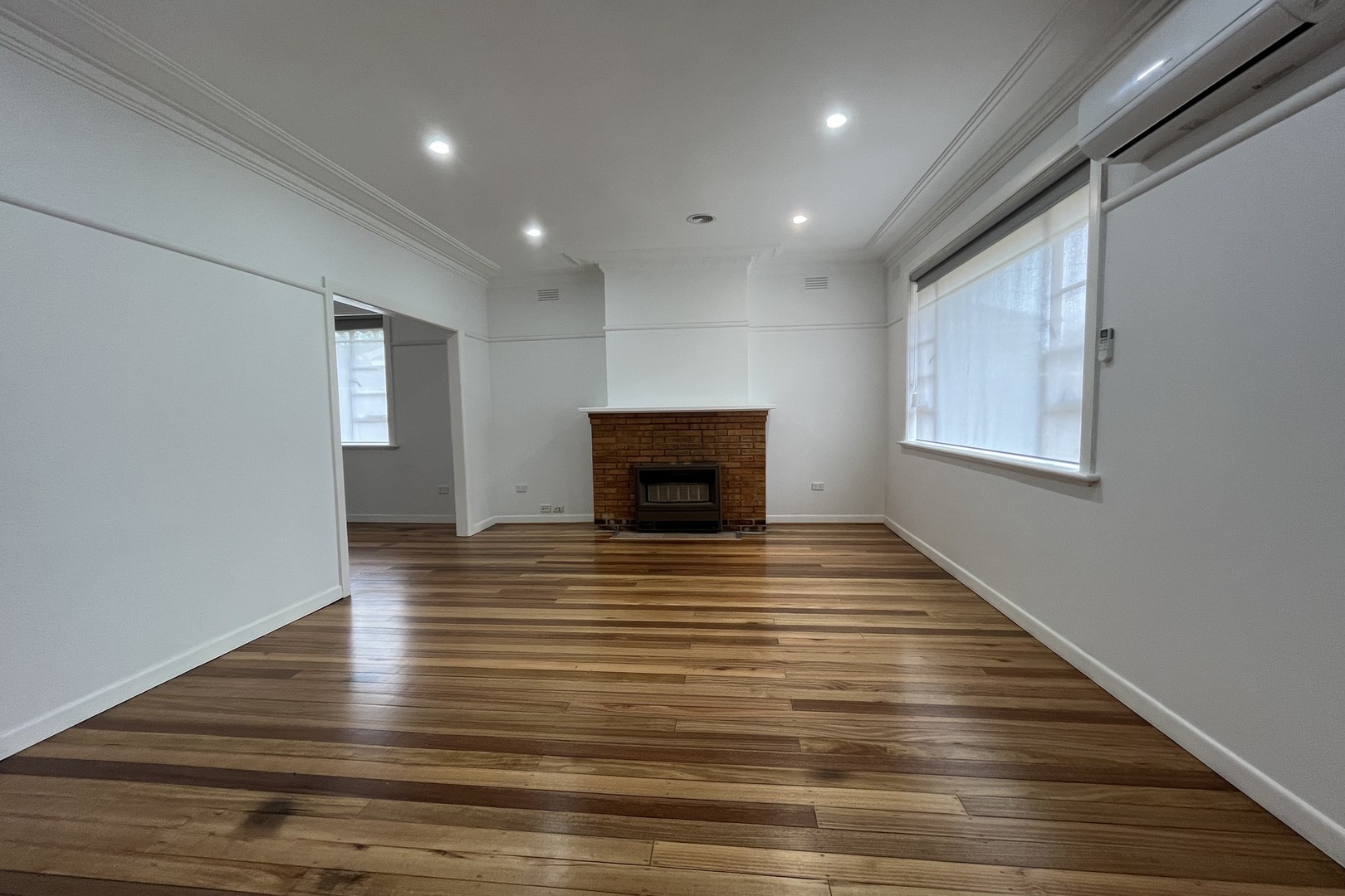 55 Rubicon Street, Reservoir, VIC 3073 - Thumbnail 2 - 06/10/2022