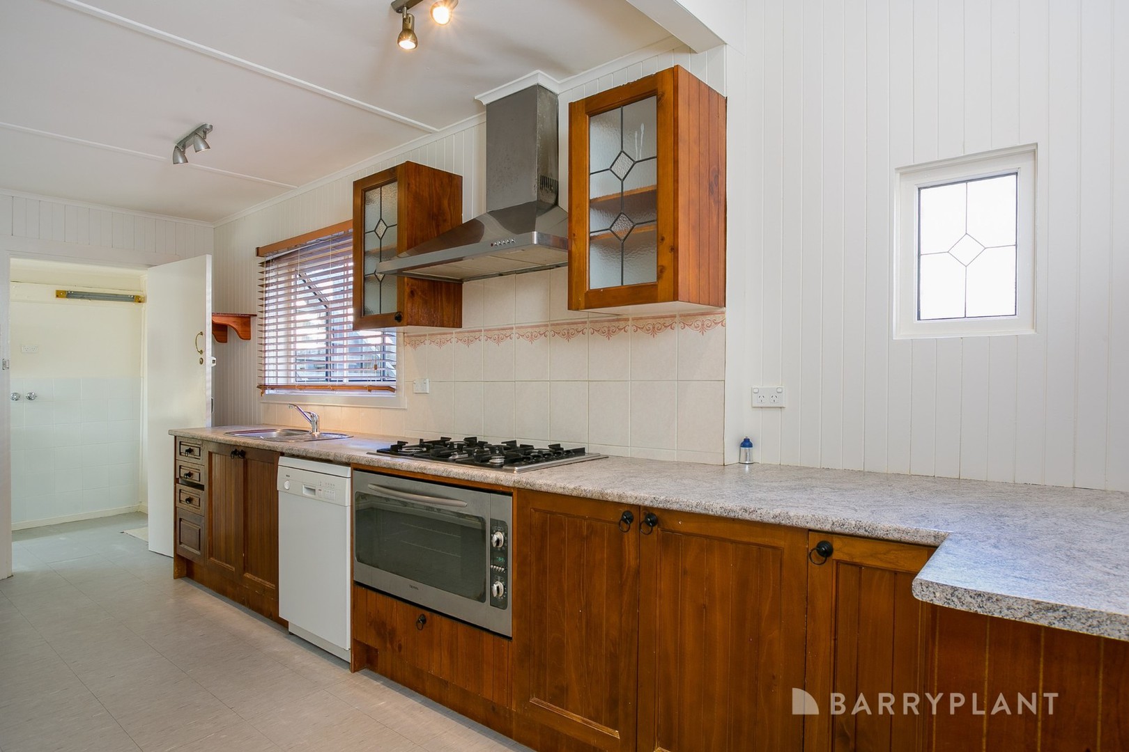55 Seacombe Street, Dromana, VIC 3936, Dromana - Thumbnail 3