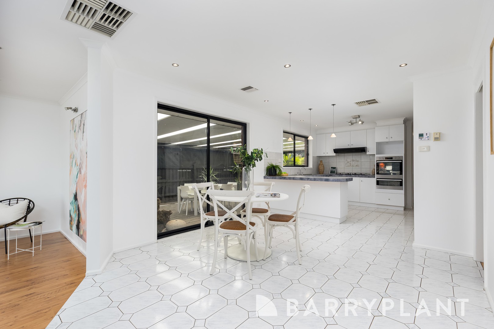 55 South Avenue, Altona Meadows, VIC 3028, Altona Meadows - Thumbnail 3
