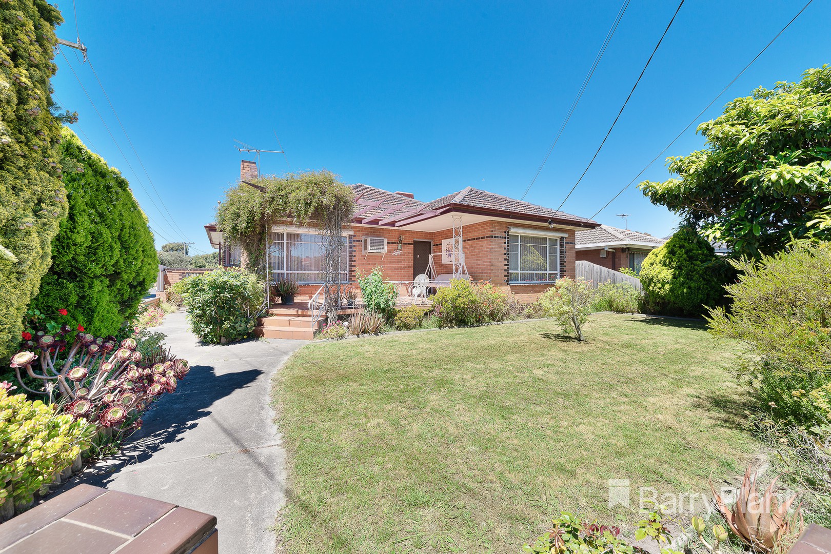 55 Sutherland Street, Hadfield, VIC 3046, Hadfield - Thumbnail 2