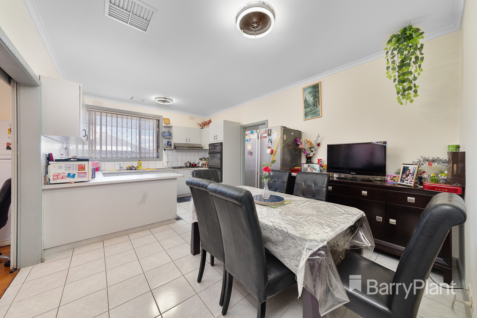 55 Sutherland Street, Hadfield, VIC 3046, Hadfield - Thumbnail 4