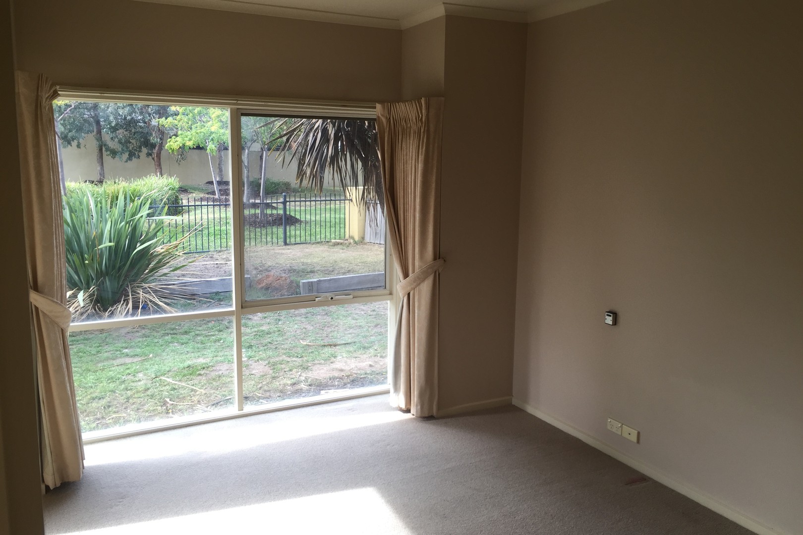 55 Tournament Drive, Sanctuary Lakes, VIC 3030, Point Cook - Thumbnail 4