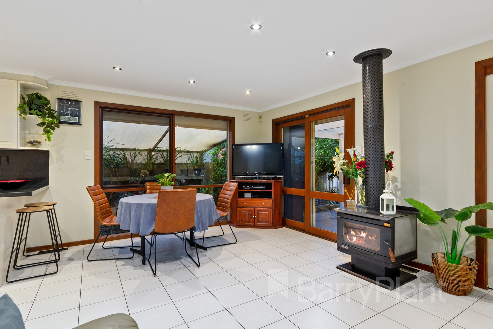 13-15 Clifford Grove, TECOMA, Tecoma - Thumbnail 4