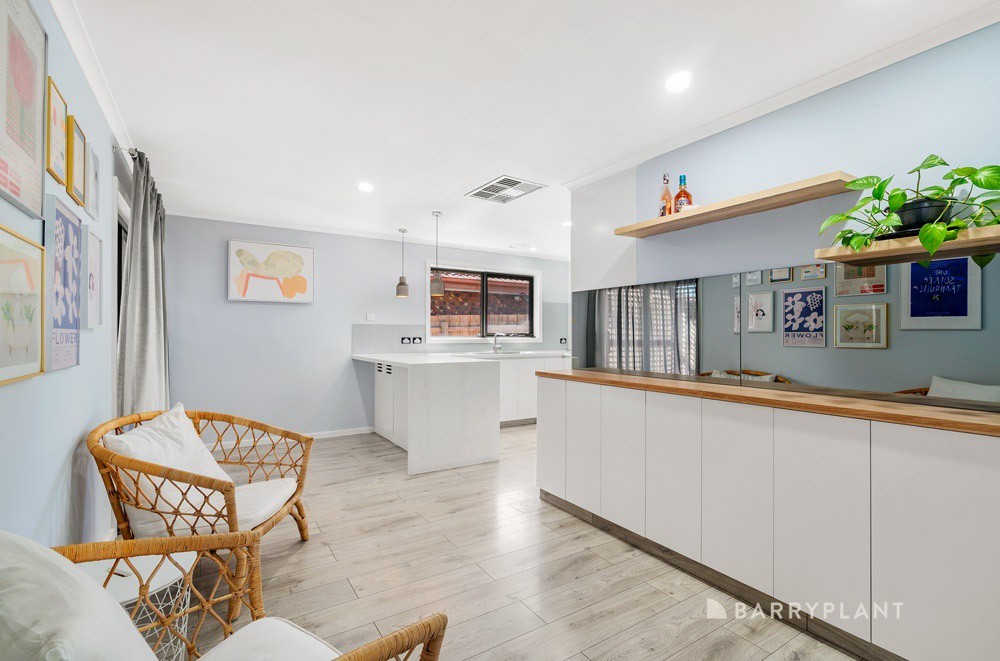 55 Veronica Crescent, Mill Park, VIC 3082, Mill Park - Thumbnail 4