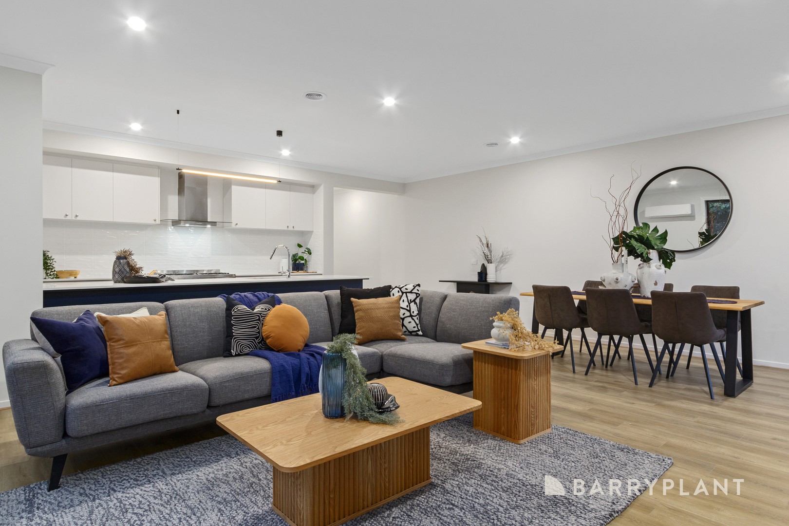 55b Ireland Avenue, Wantirna South, VIC 3152 - Thumbnail 2 - 29/05/2025