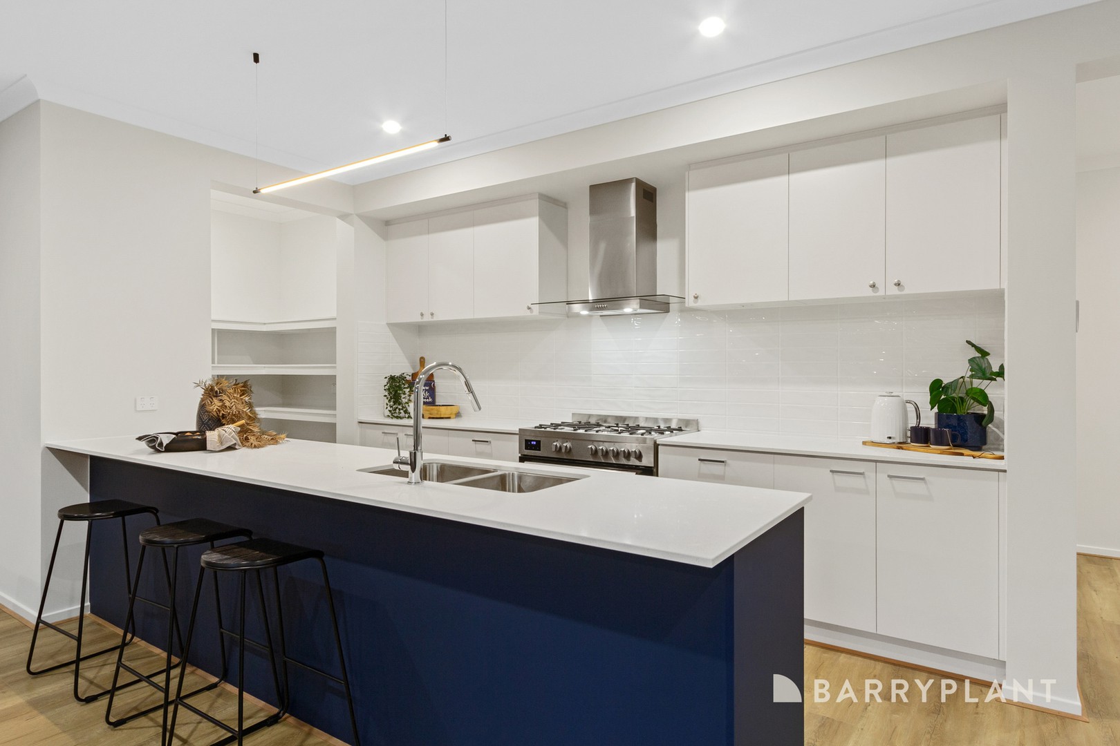 55b Ireland Avenue, Wantirna South, VIC 3152, Wantirna South - Thumbnail 3