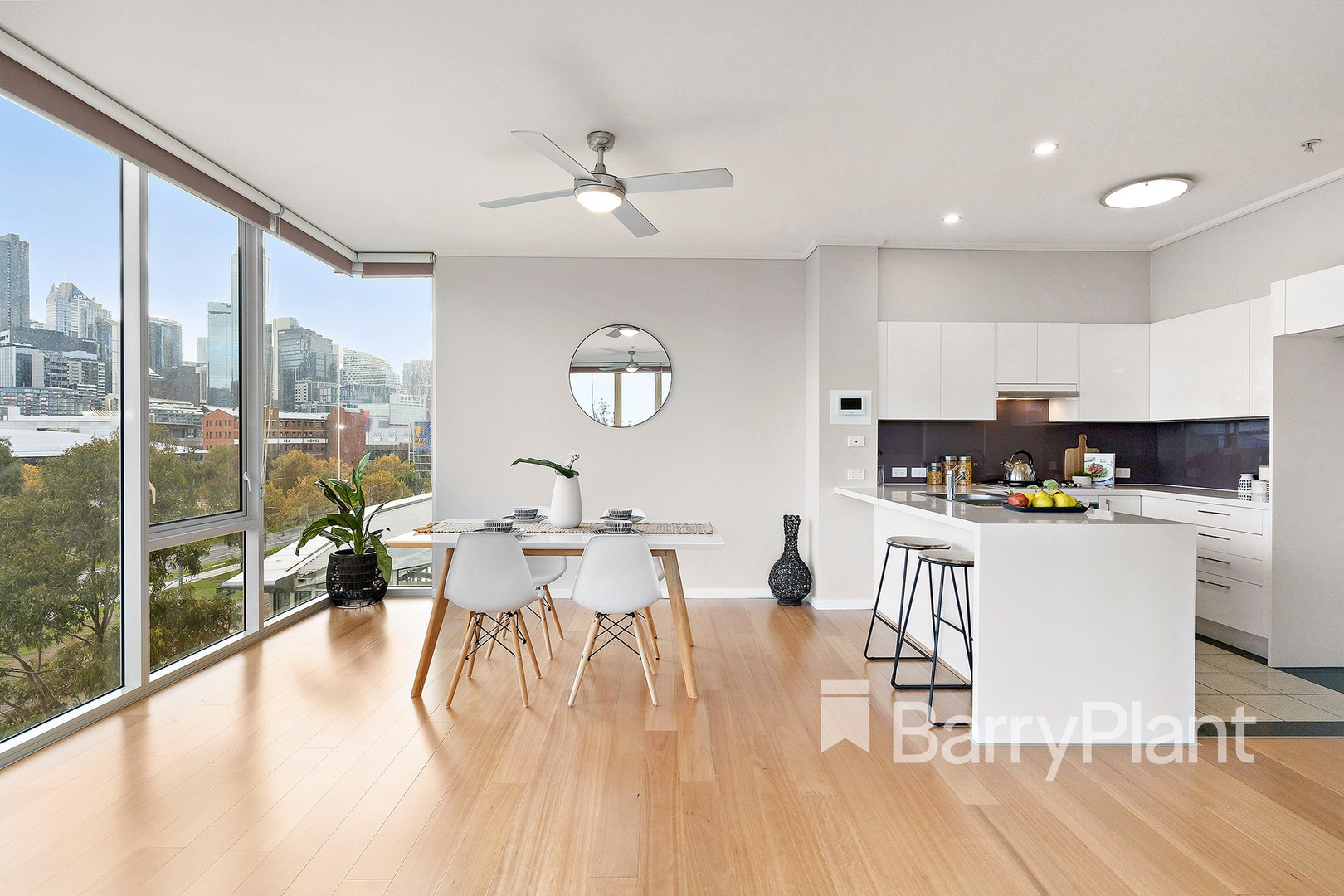 56/83 Whiteman Street, Southbank, VIC 3006, Southbank - Thumbnail 3