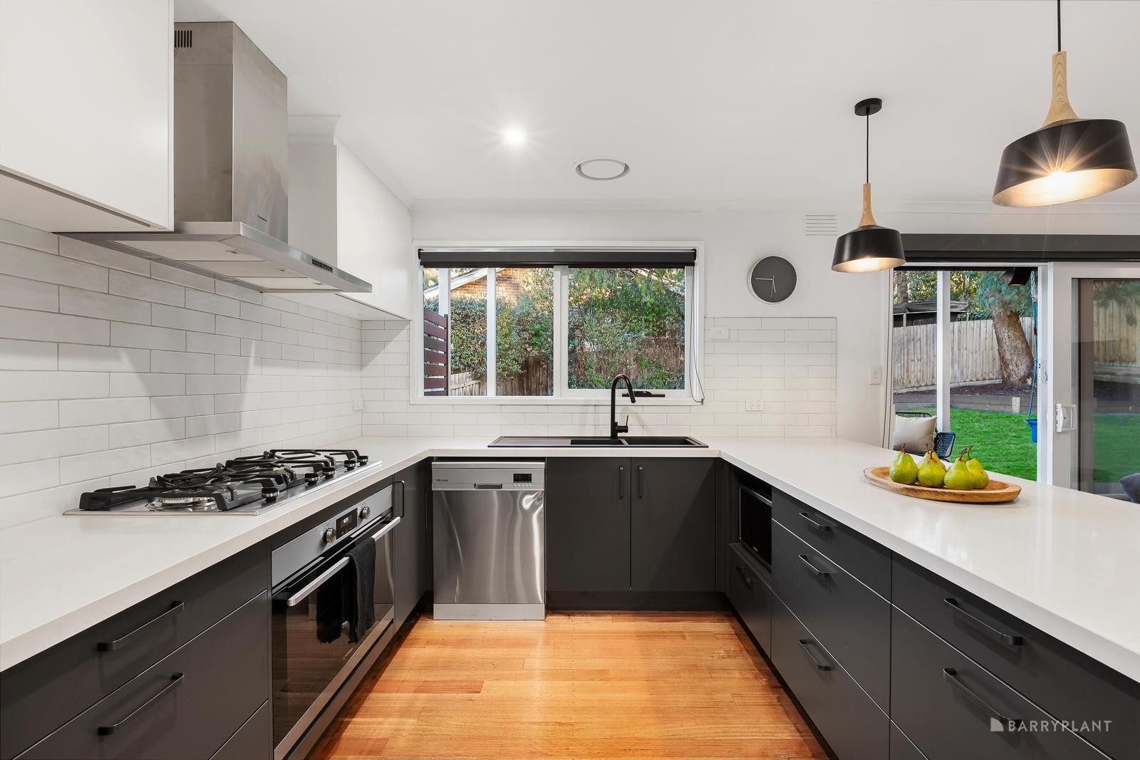 56 Allumba Drive, St Helena, VIC 3088, St Helena - Thumbnail 4