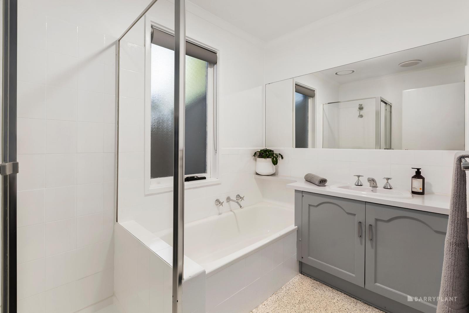 56 Allumba Drive, St Helena, VIC 3088, St Helena - Thumbnail 7