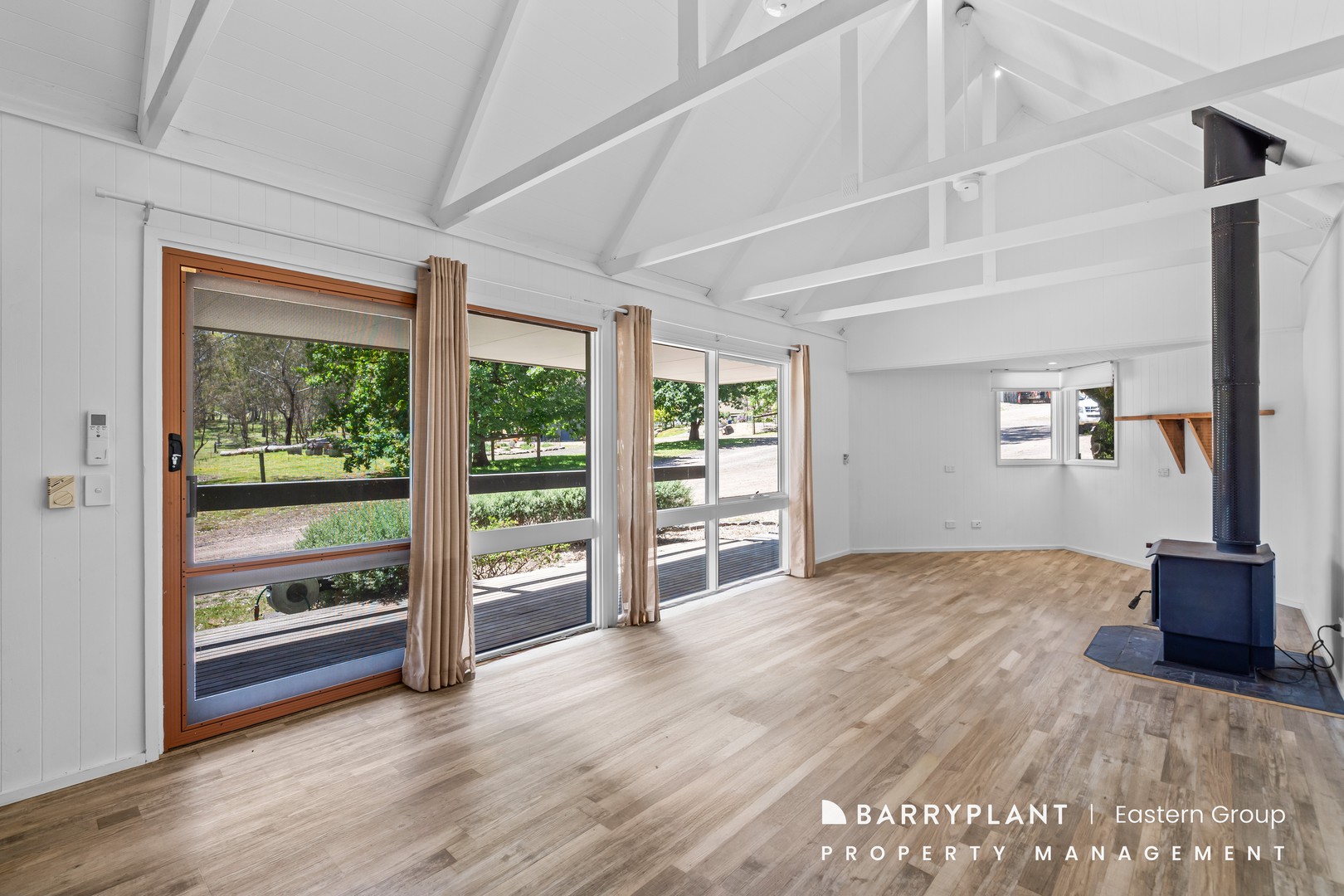 56 Bishop Avenue, Diamond Creek, VIC 3089, Diamond Creek - Thumbnail 3