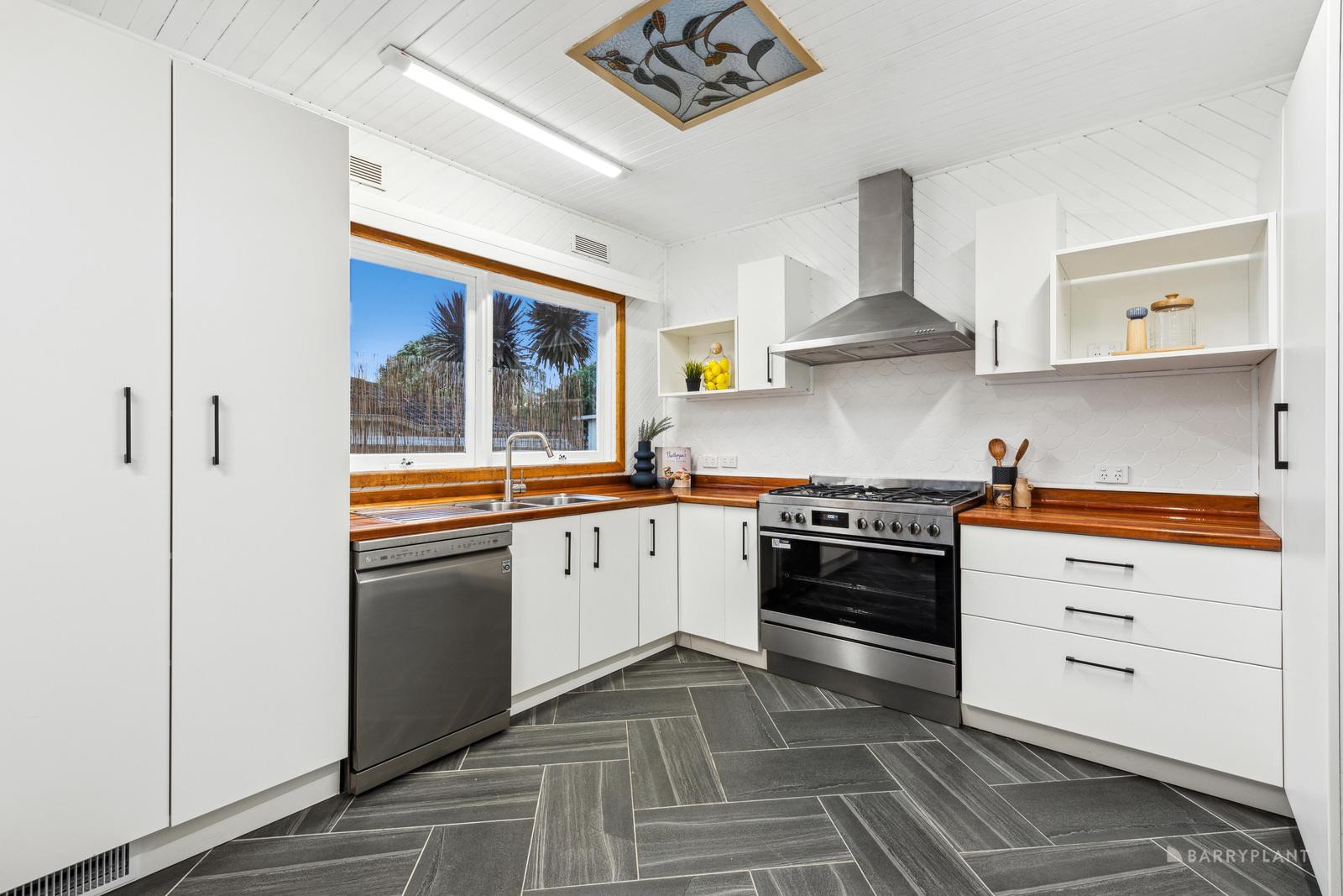 56 Brunswick Road, Mitcham, VIC 3132, Mitcham - Thumbnail 3