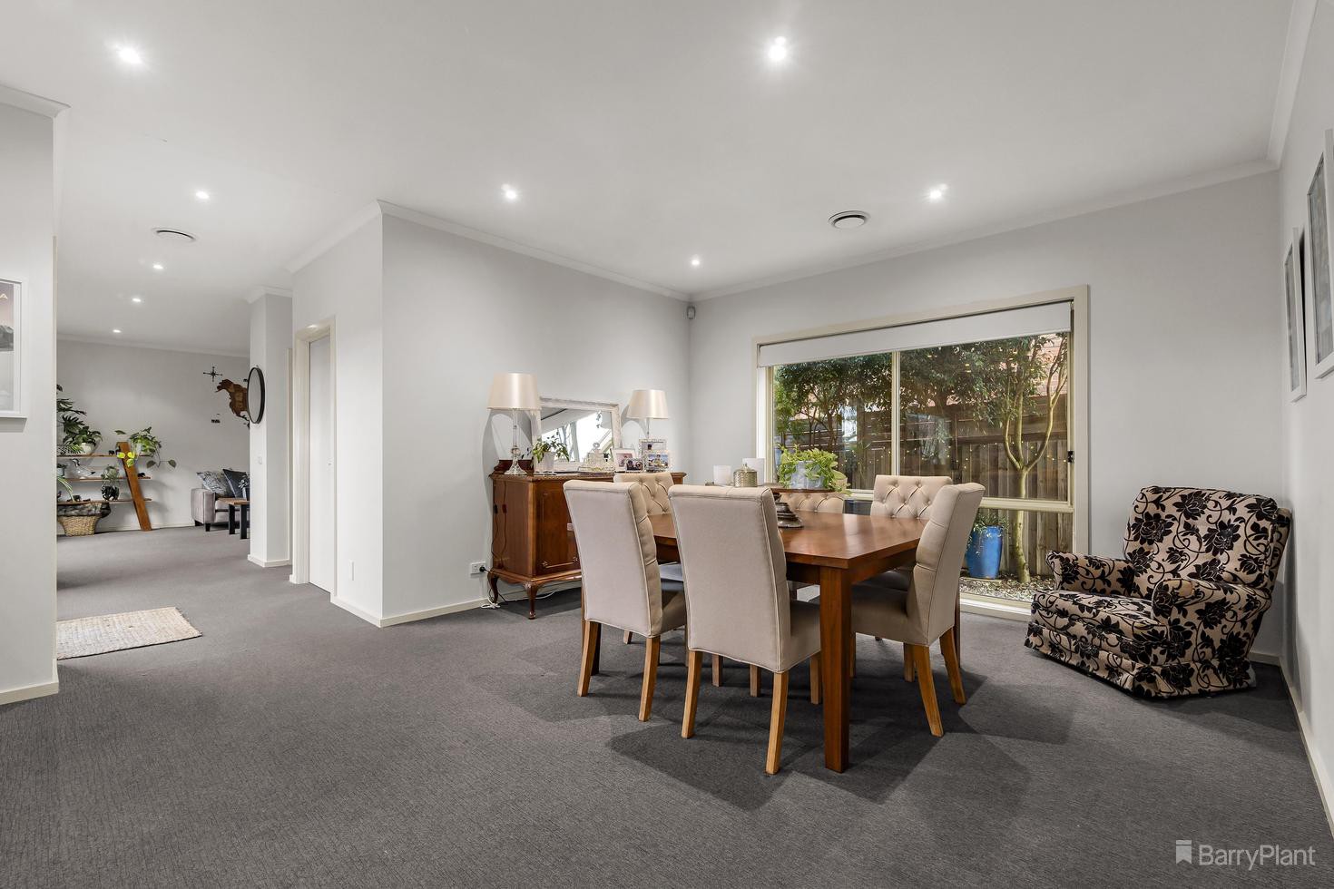 56 Casey Crescent, Viewbank, VIC 3084, Viewbank - Thumbnail 4