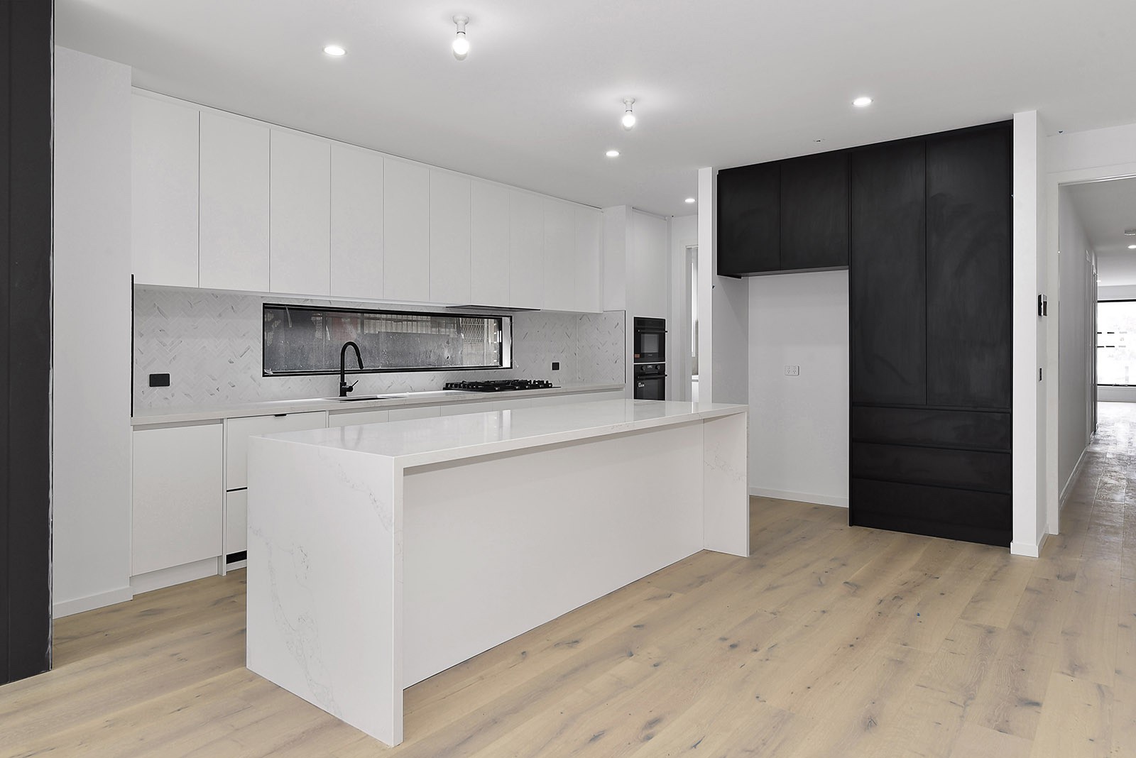 56 Haldane Road, Niddrie, VIC 3042, Niddrie - Thumbnail 2