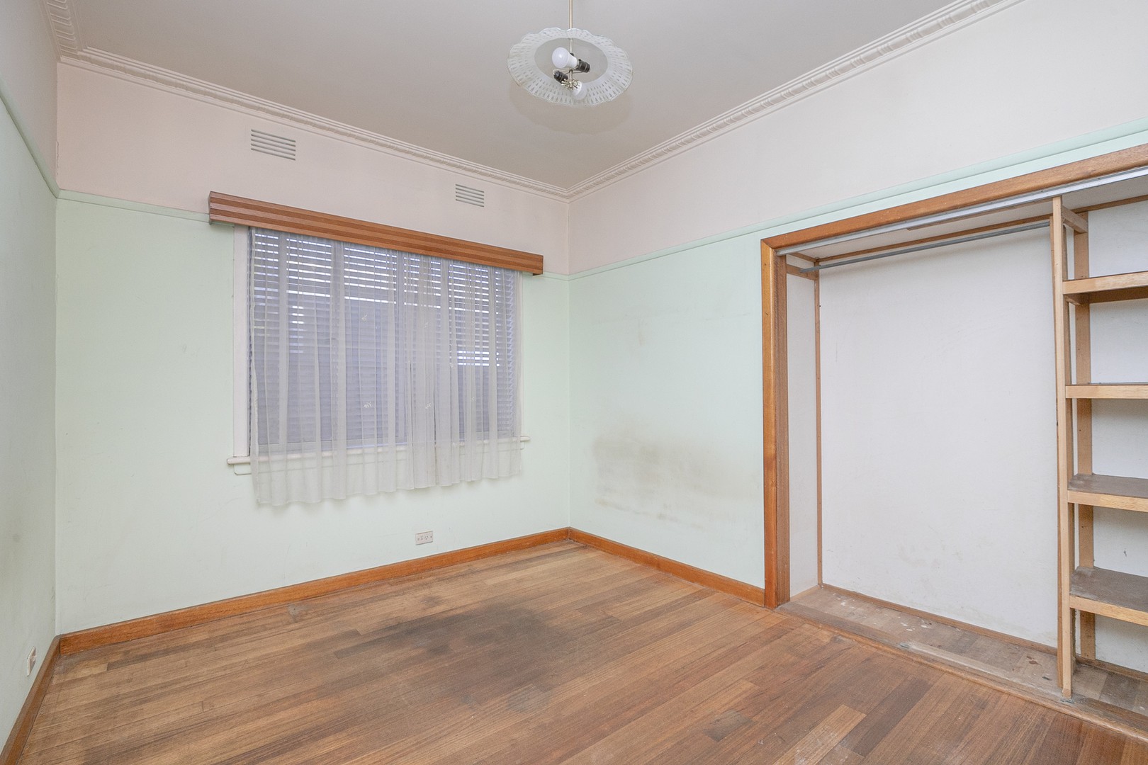 56 Hamilton Street, Niddrie, VIC 3042, Niddrie - Thumbnail 8