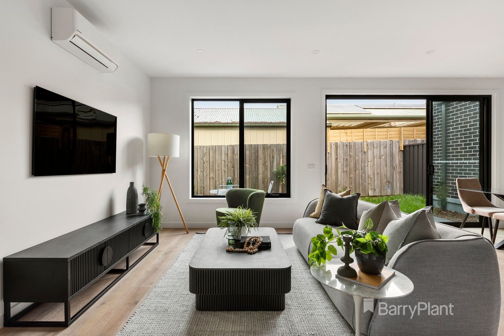 56 Henty Street, Reservoir, VIC 3073, Reservoir - Thumbnail 3