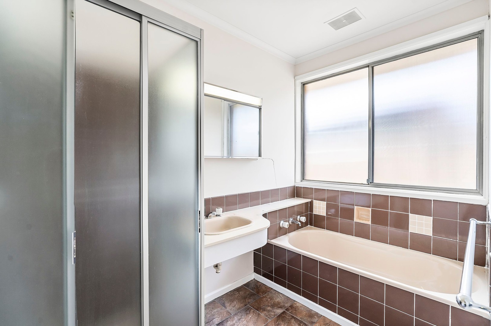 56 Katrina Drive, Gladstone Park, VIC 3043, Gladstone Park - Thumbnail 8