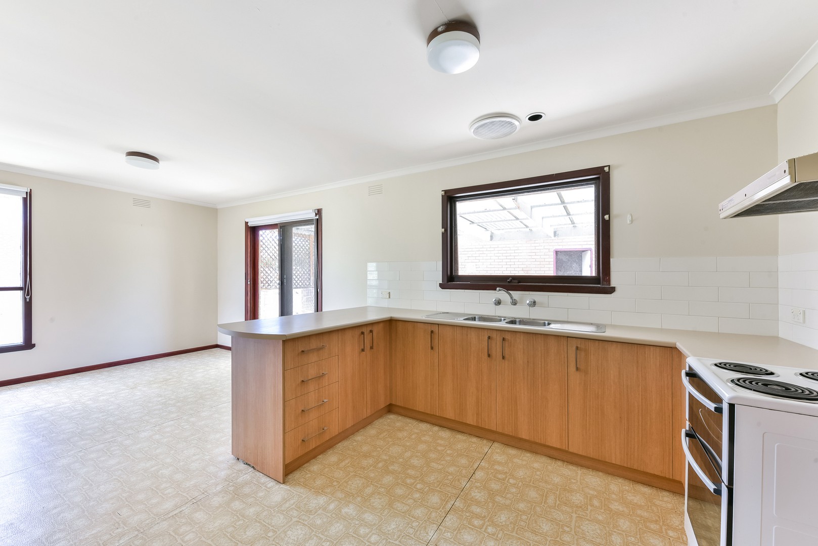 56 Kidman Avenue, Belmont, VIC 3216 - Thumbnail 1 - 15/11/2021