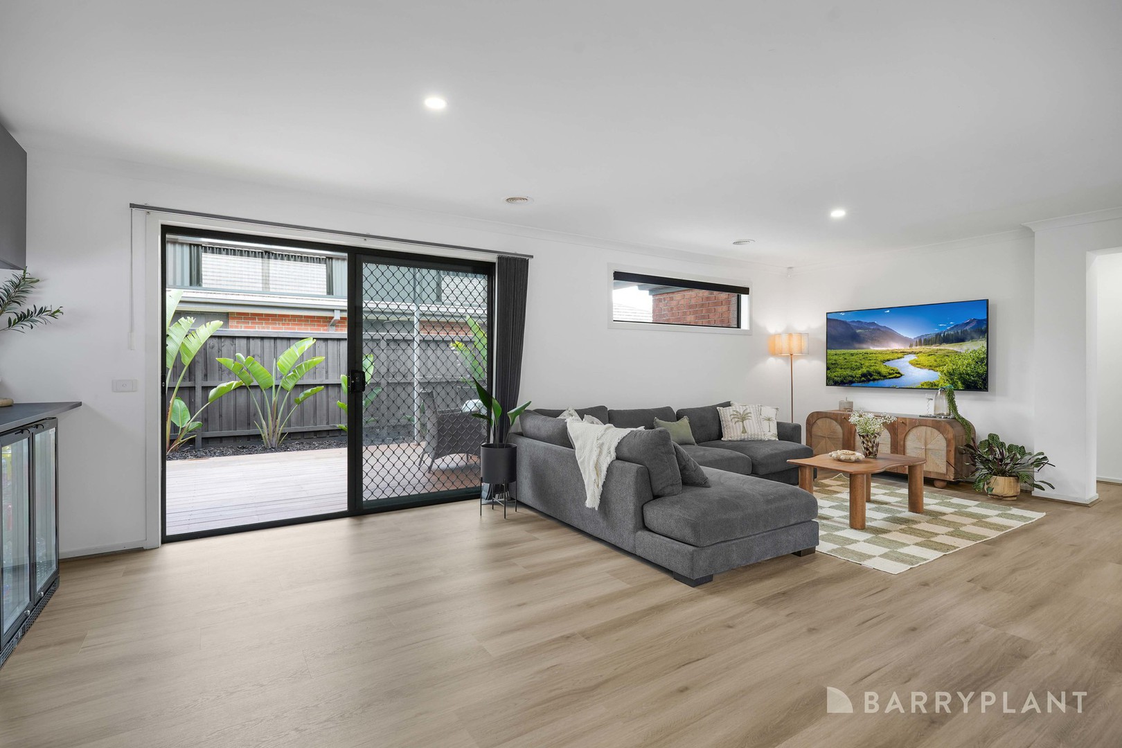 56 Kosta Boda Boulevard, Pakenham, VIC 3810, Pakenham - Thumbnail 3