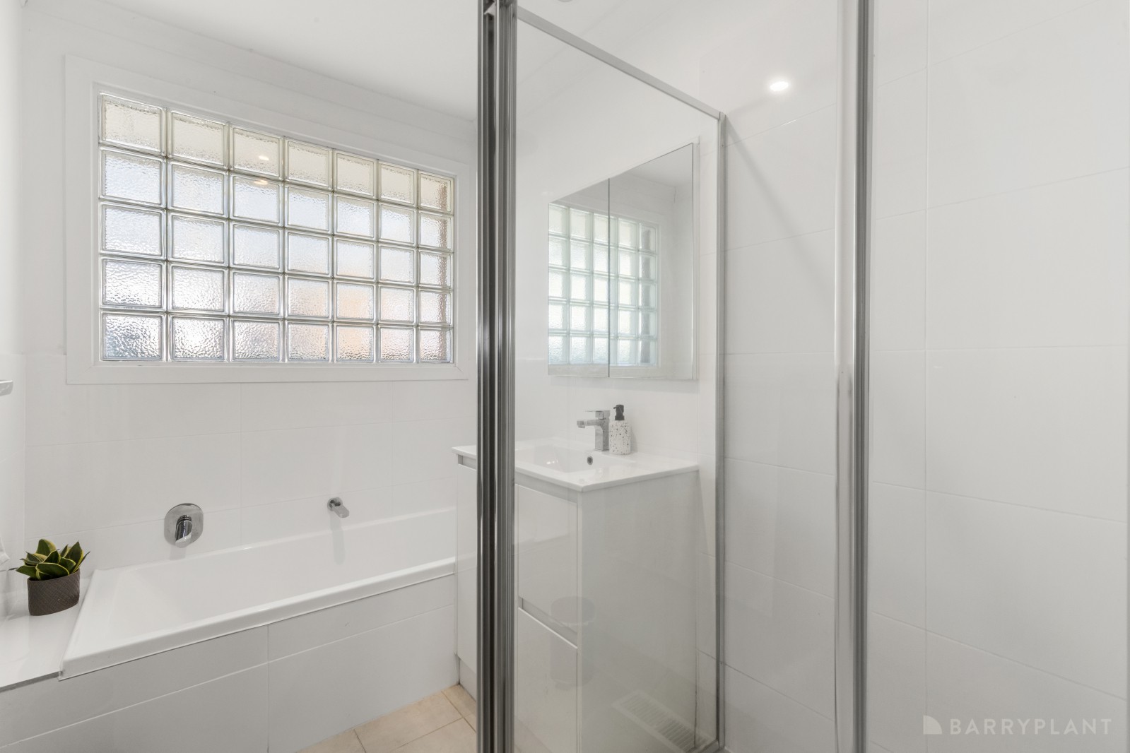 56 Laemmle Street, Dandenong North, VIC 3175, Dandenong North - Thumbnail 7